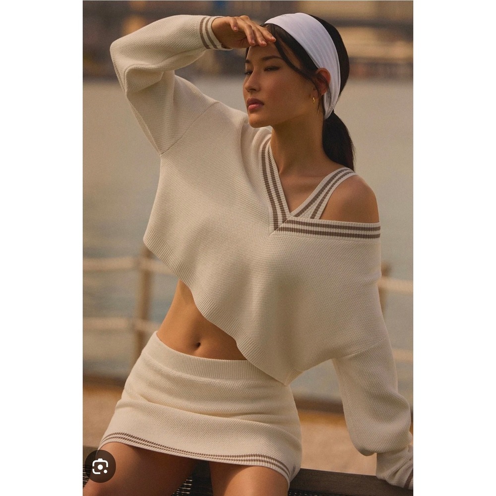 Alo Yoga SET Varsity Tennis Club Pullover Sweater Sz XS  and Skirt SZ S SET!